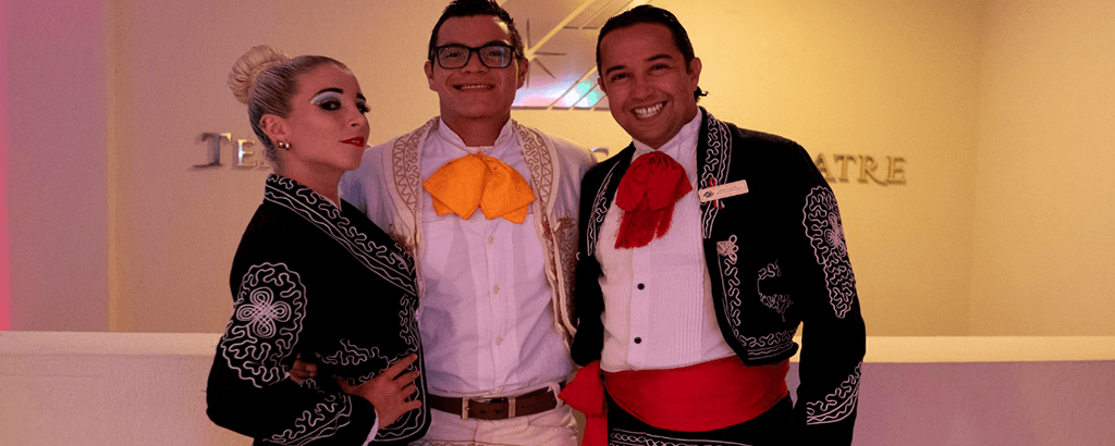 Personal en el 15 de Septiembre en Club Solaris Cancún