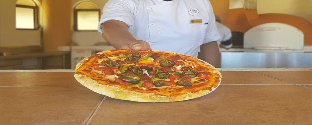 Restaurante Pizzallisima de Club Solaris Cabos