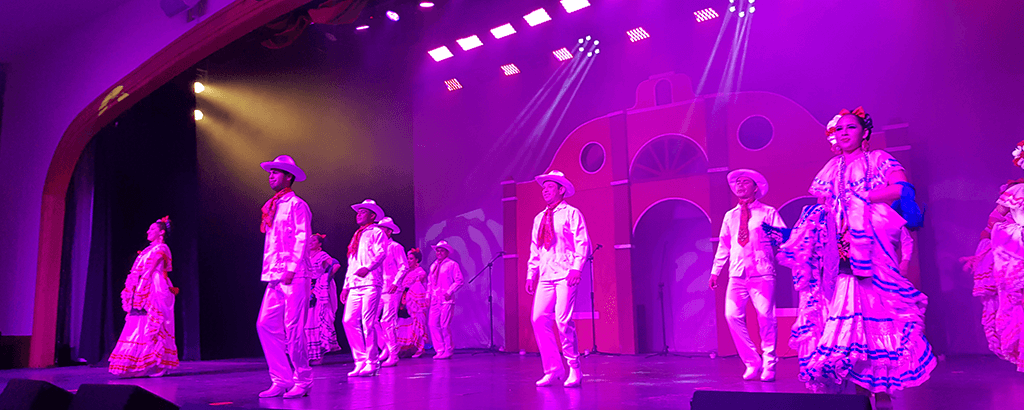 Shows nocturnos con Buffet en Club Solaris Cabos y Club GR Solaris